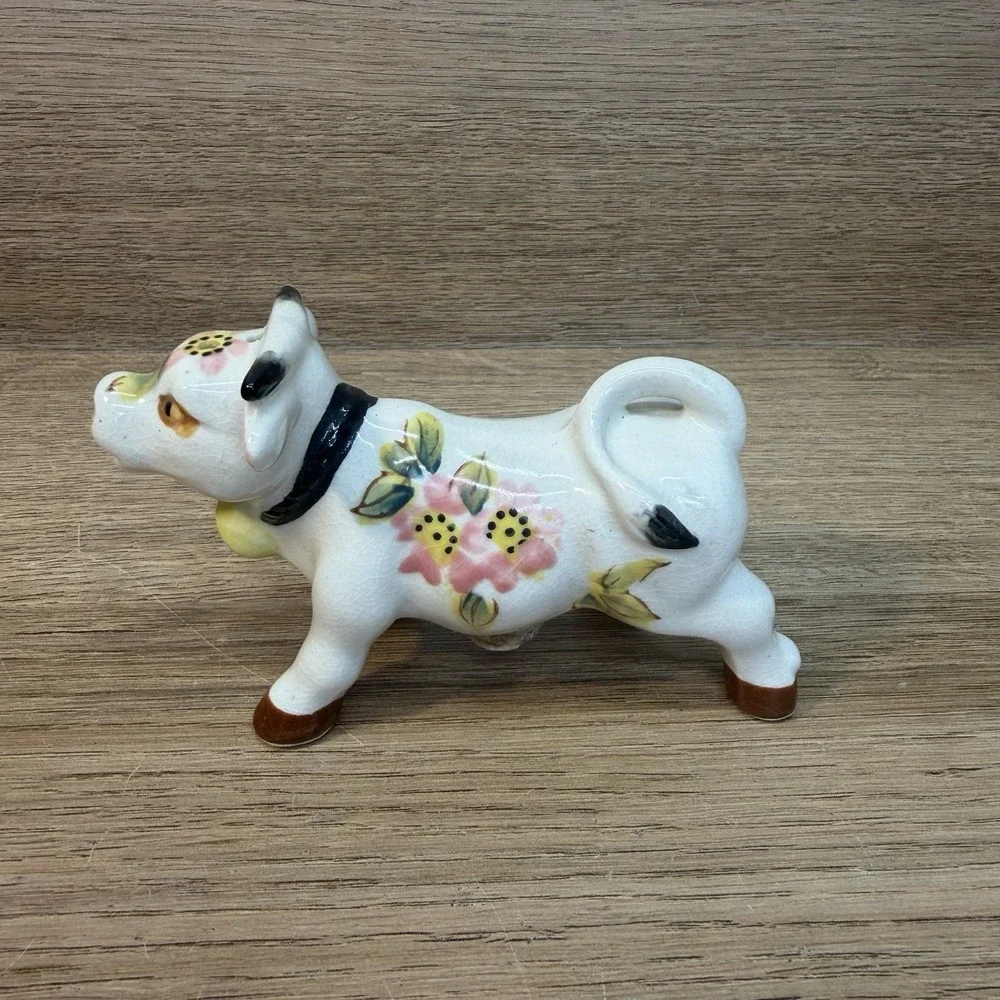 Vintage Ceramic Cow and Milk Can Salt and Pepper Shakers Japan Farmhouse Floral